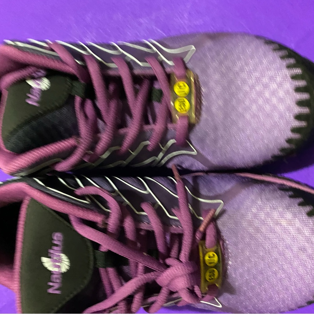 Men’s purple and black Nautilus Safety shoe US 11